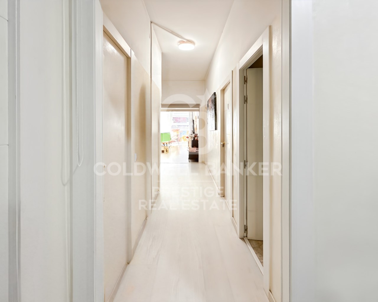 Barcelona, Catalonia, ES, 4 Bedrooms Bedrooms, ,3 BathroomsBathrooms,Residential,For Sale,1793371