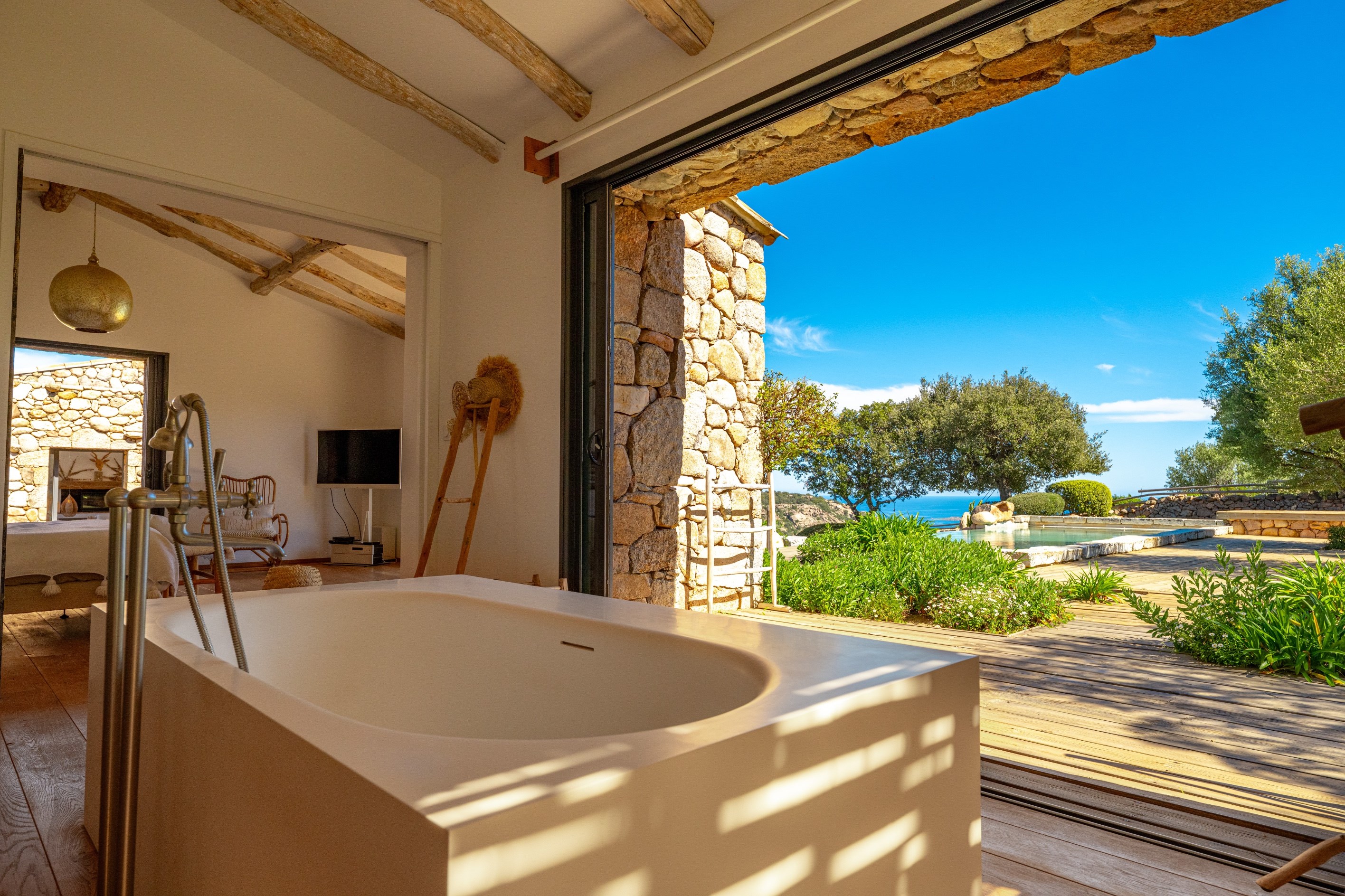  FOR SALE: CHARACTER PROPERTY – SEA VIEW – PALOMBAGGIA, PORTO-VECCHIO – CORSICA - 物件實景