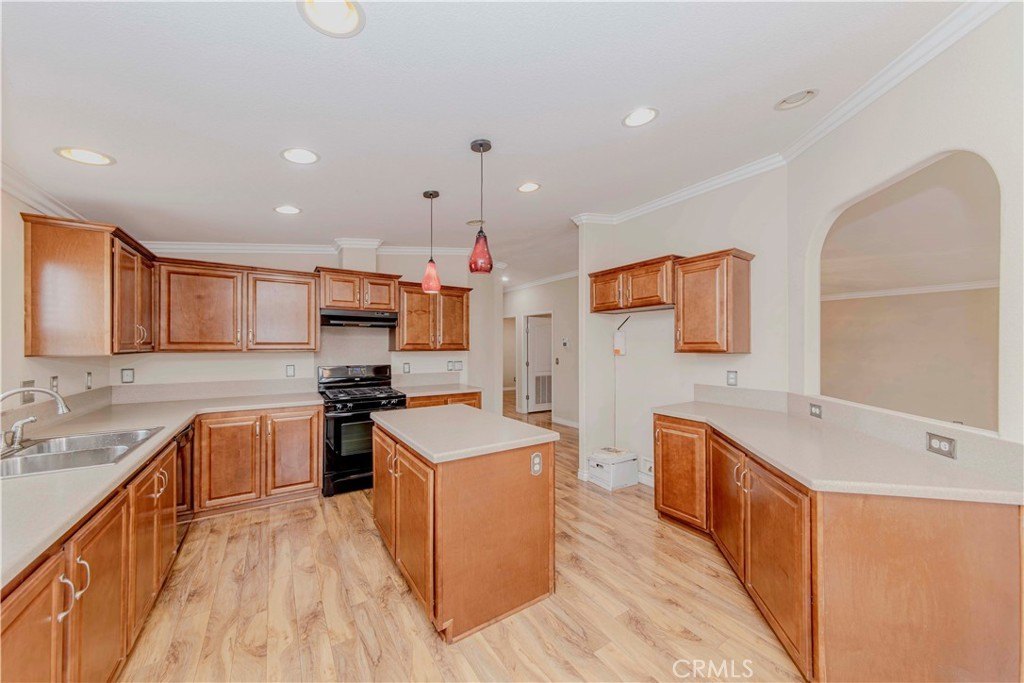 Fullerton, California, 92835, United States, 3 Bedrooms Bedrooms, ,2 BathroomsBathrooms,Residential,For Sale,1987834