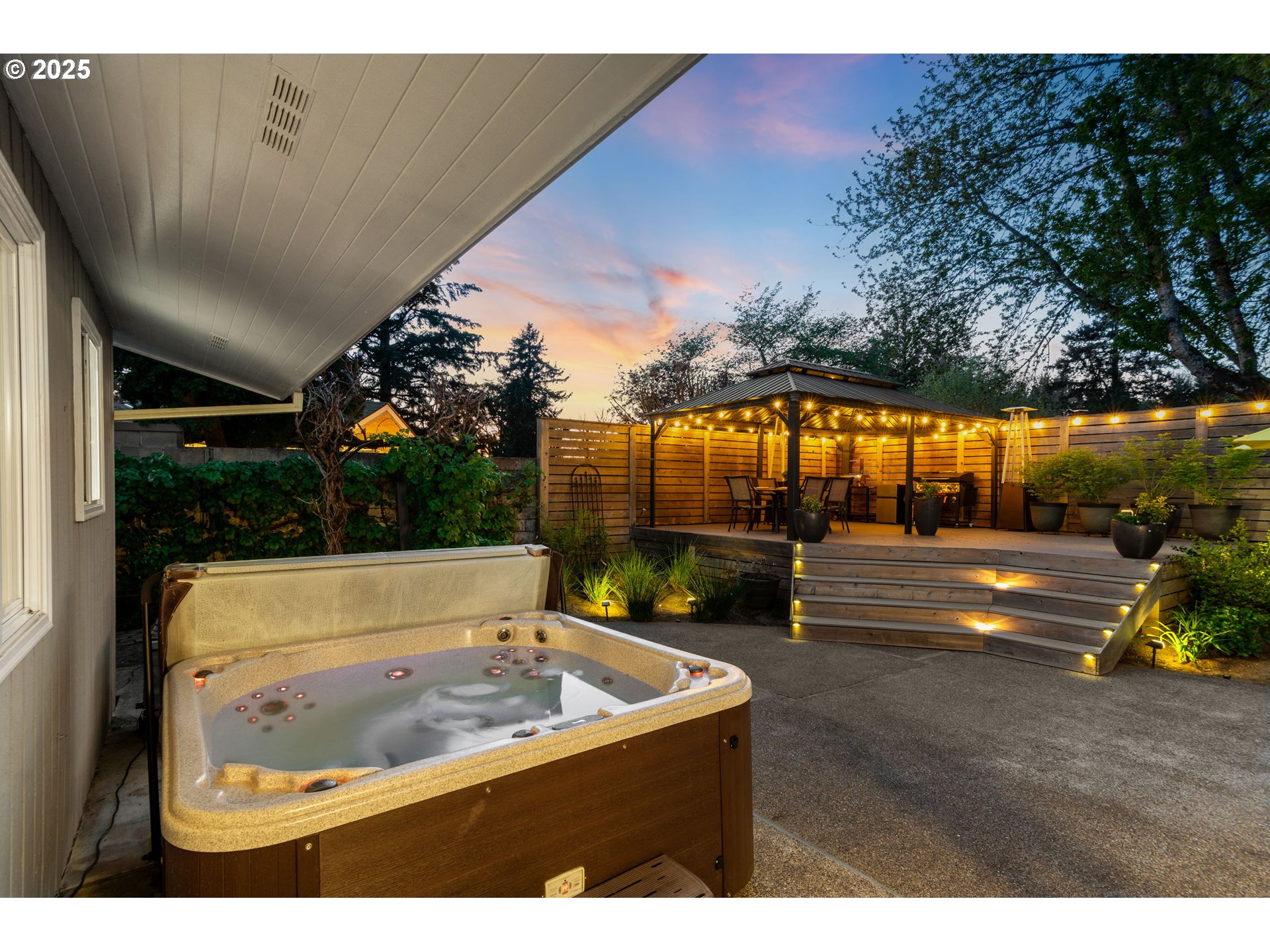 Portland, Oregon, 97225, United States, 3 Bedrooms Bedrooms, ,3 BathroomsBathrooms,Residential,For Sale,1787788