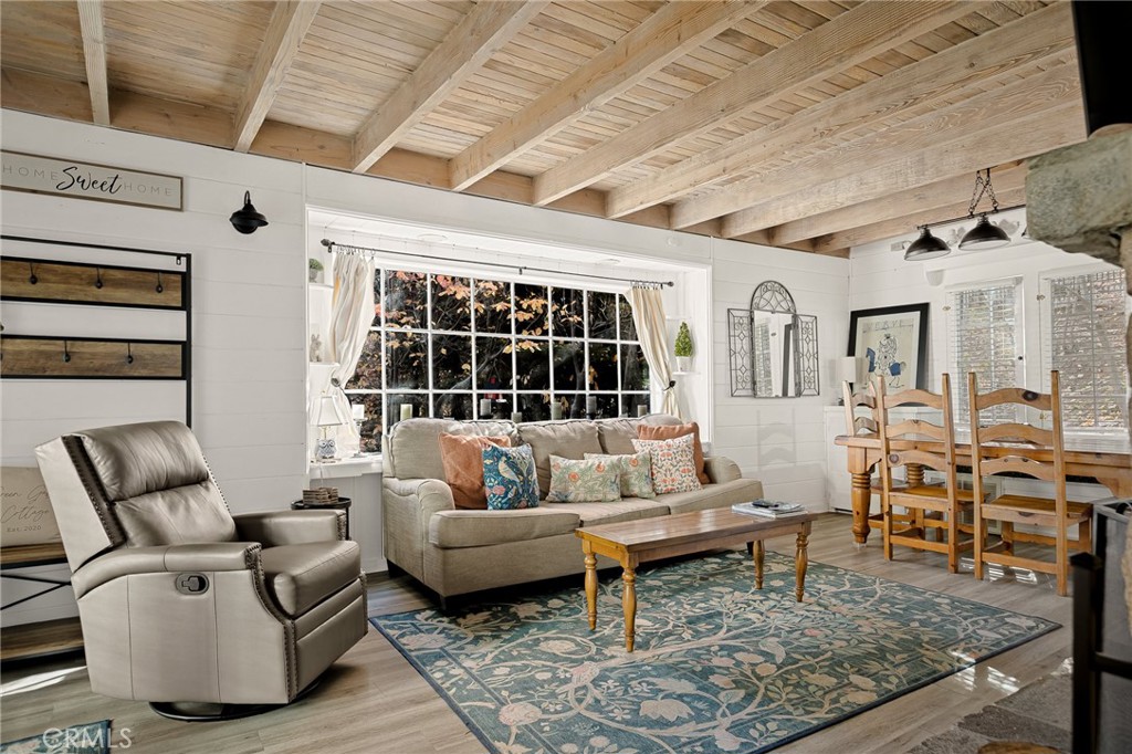 Lake Arrowhead, California, 92352, United States, 3 Bedrooms Bedrooms, ,2 BathroomsBathrooms,Residential,For Sale,1984793