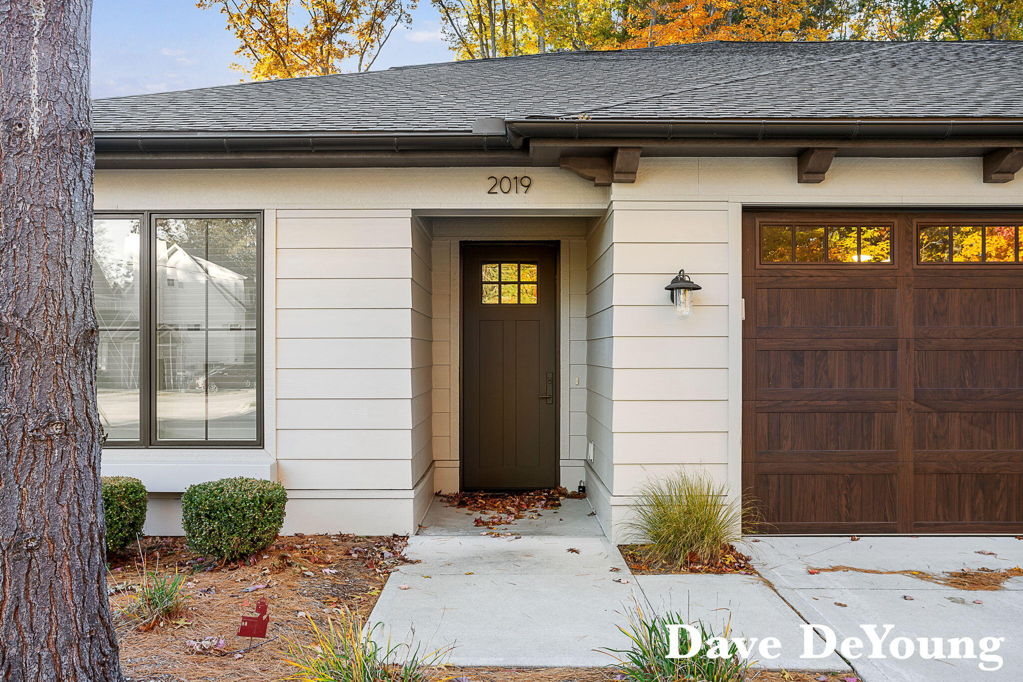 Holland, Michigan, 49424, United States, 3 Bedrooms Bedrooms, ,3 BathroomsBathrooms,Residential,For Sale,1986550