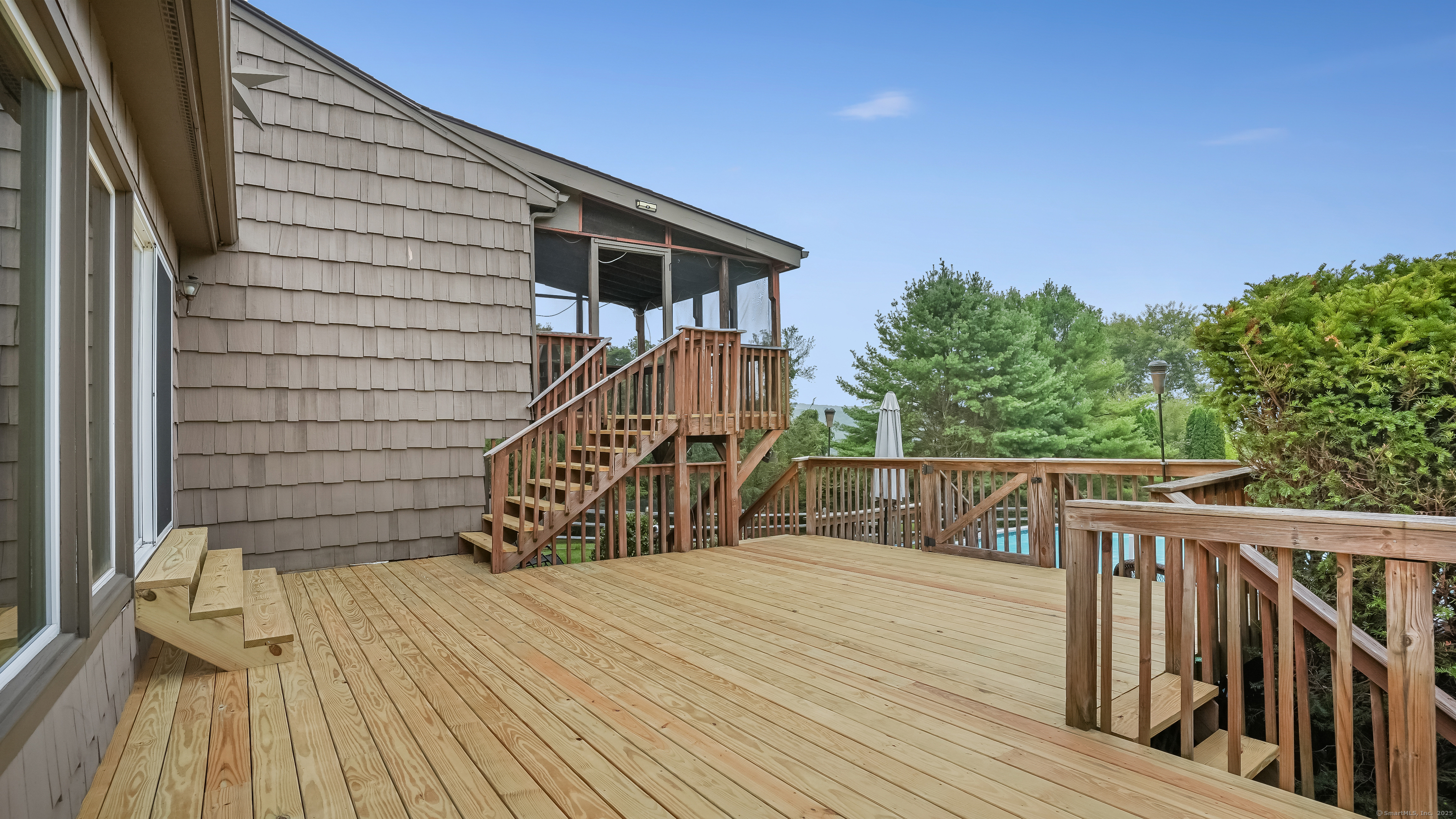 New Milford, Connecticut, 06776, United States, 3 Bedrooms Bedrooms, ,3 BathroomsBathrooms,Residential,For Sale,1924993