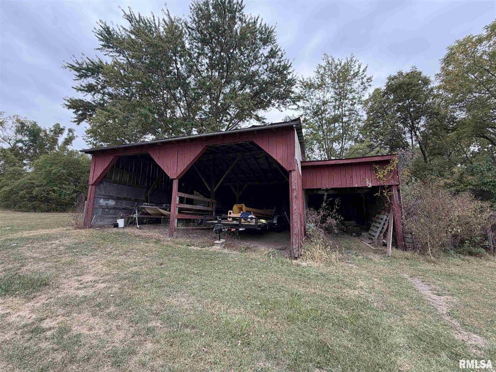 Abingdon, Illinois, 61410, United States, 3 Bedrooms Bedrooms, ,2 BathroomsBathrooms,Residential,For Sale,1976226