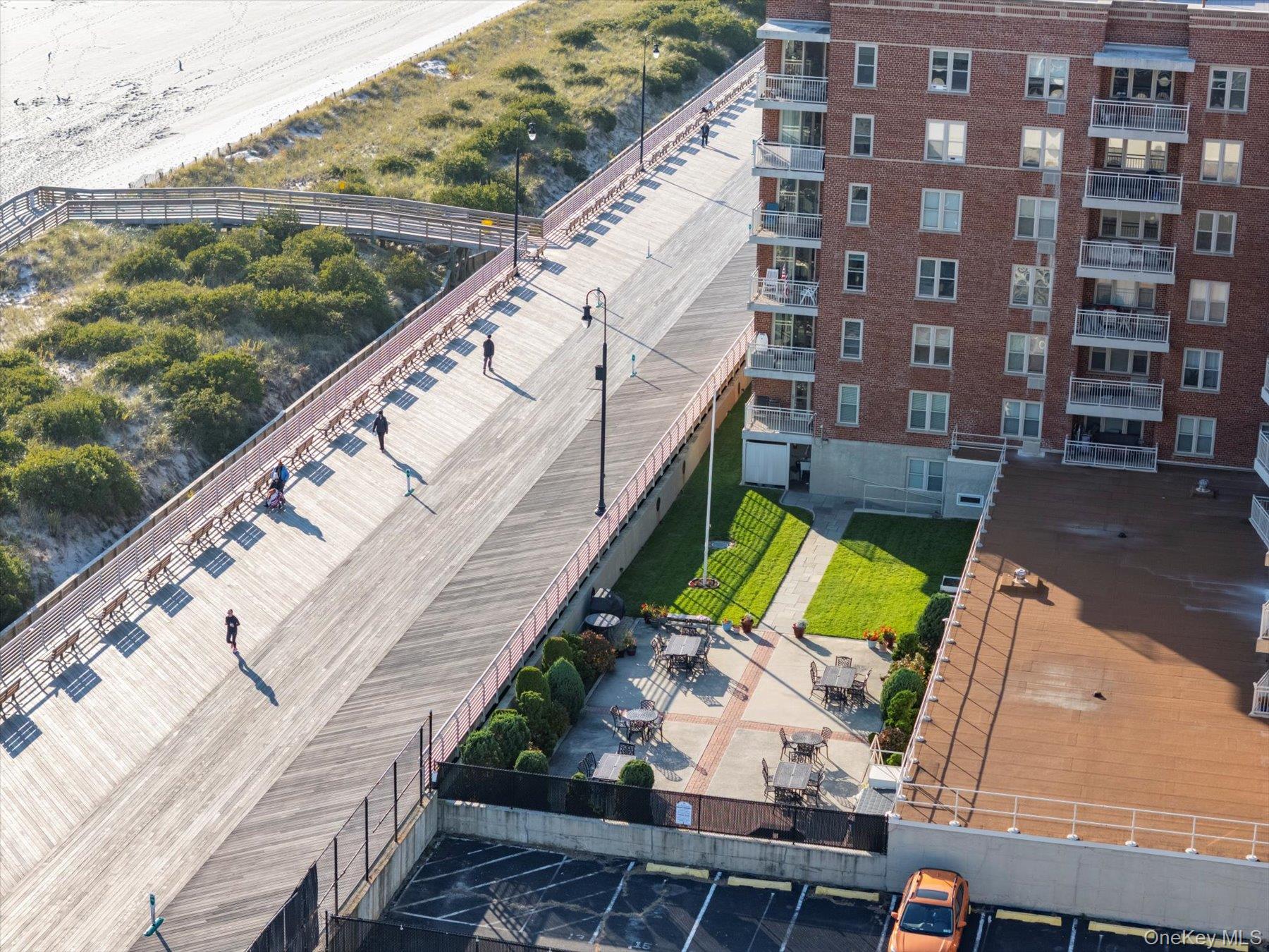 Long Beach, New York, 11561, United States, 1 Bedroom Bedrooms, ,1 BathroomBathrooms,Residential,For Sale,1987693