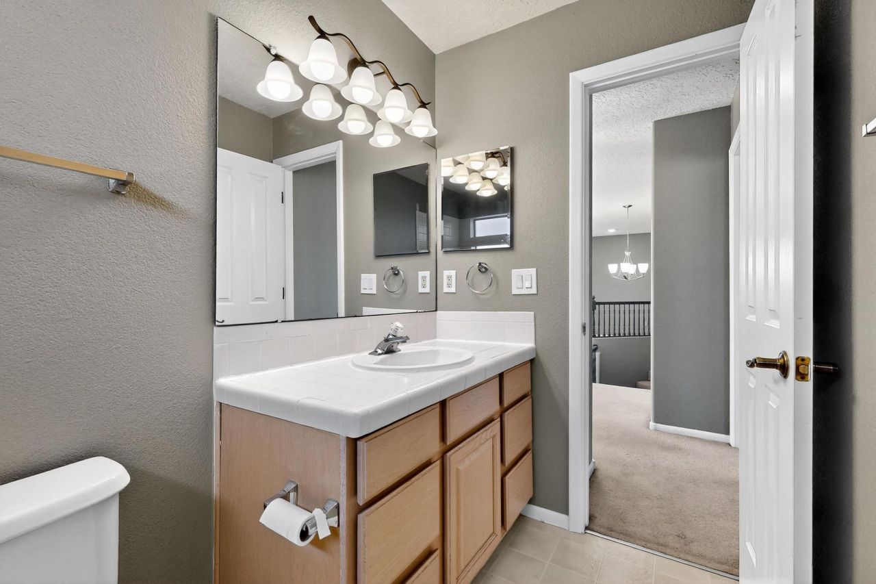 Albuquerque, New Mexico, 87114, United States, 4 Bedrooms Bedrooms, ,4 BathroomsBathrooms,Residential,For Sale,1941091