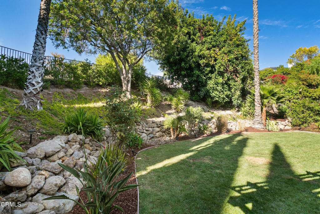 Thousand Oaks, California, 91362, United States, 4 Bedrooms Bedrooms, ,2 BathroomsBathrooms,Residential,For Sale,1988089