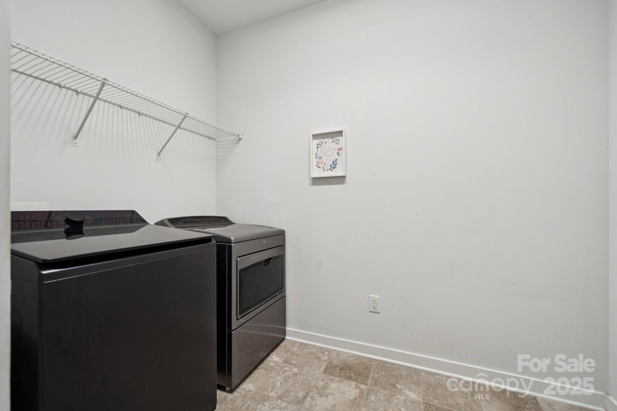 Clover, South Carolina, 29710, United States, 3 Bedrooms Bedrooms, ,2 BathroomsBathrooms,Residential,For Sale,1965516