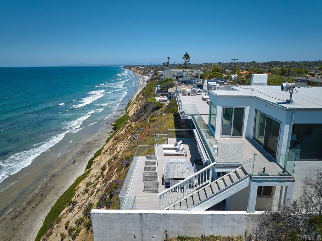 Encinitas, California, 92024, United States, 5 Bedrooms Bedrooms, ,7 BathroomsBathrooms,Residential,For Sale,2003398
