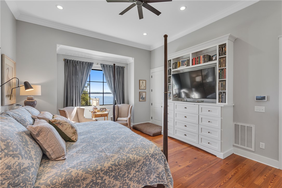 Townville, South Carolina, 29689, United States, 7 Bedrooms Bedrooms, ,7 BathroomsBathrooms,Residential,For Sale,1995643