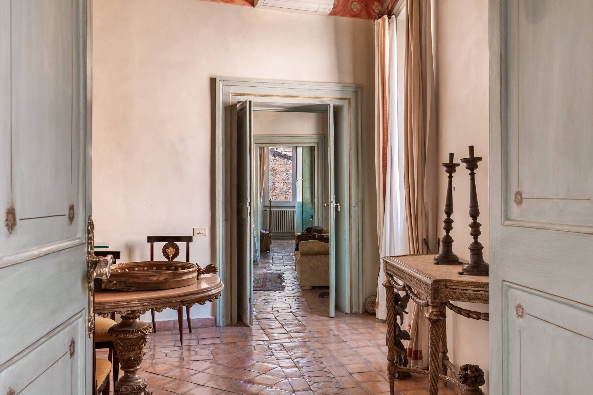 Via Di Parione, Roma, Roma, 00100, IT, 2 Bedrooms Bedrooms, ,3 BathroomsBathrooms,Residential,For Sale,Via Di Parione,1250802