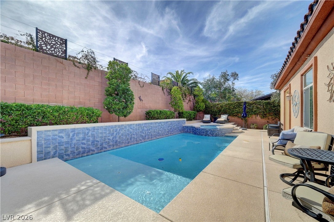 Henderson, Nevada, 89052, United States, 3 Bedrooms Bedrooms, ,3 BathroomsBathrooms,Residential,For Sale,2024085