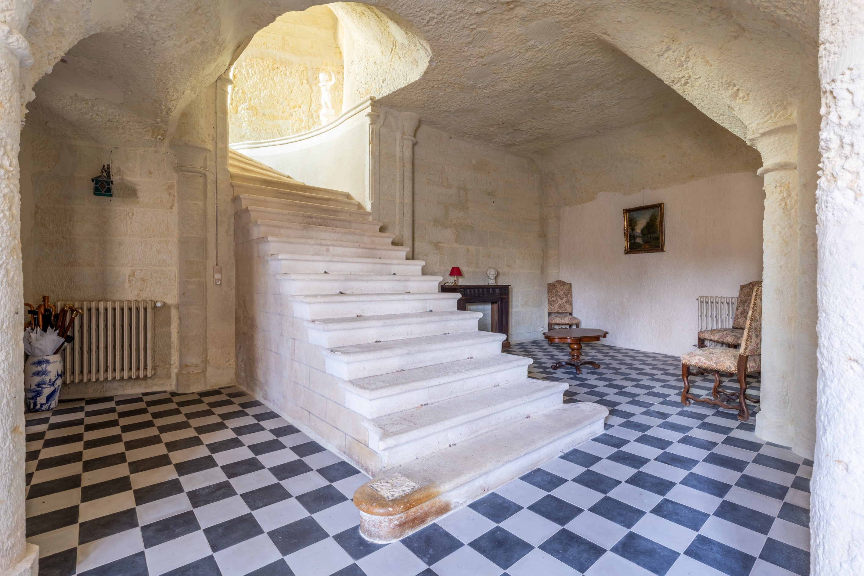 Historic Elegance with Panoramic Views over the Loire Valley - 物件實景