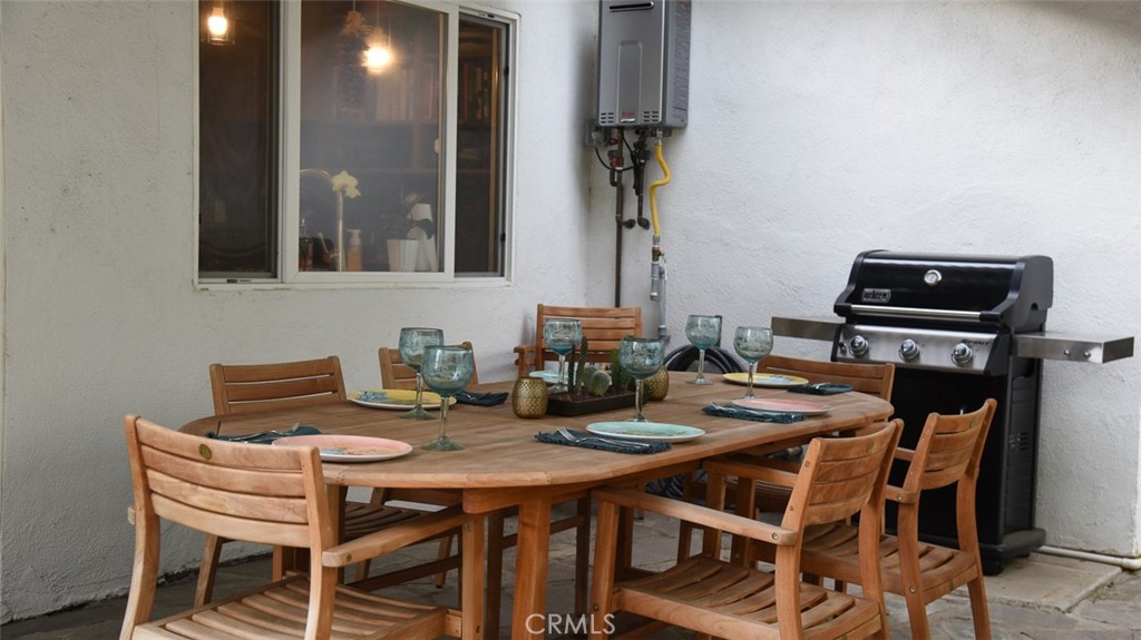 Agoura Hills, California, 91301, United States, 3 Bedrooms Bedrooms, ,1 BathroomBathrooms,Residential,For Sale,1992879