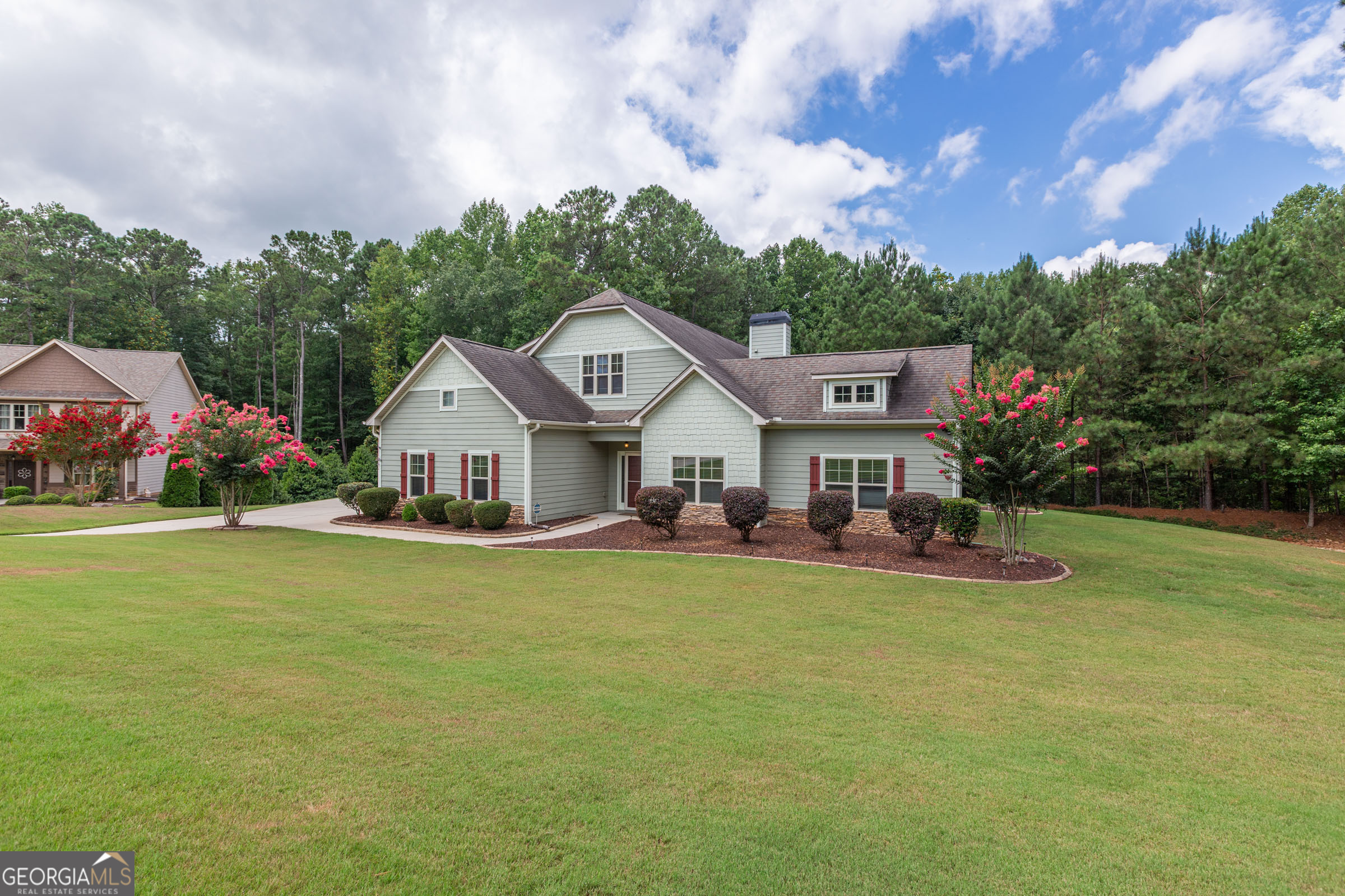 Senoia, Georgia, 30276, United States, 4 Bedrooms Bedrooms, ,3 BathroomsBathrooms,Residential,For Sale,1970203