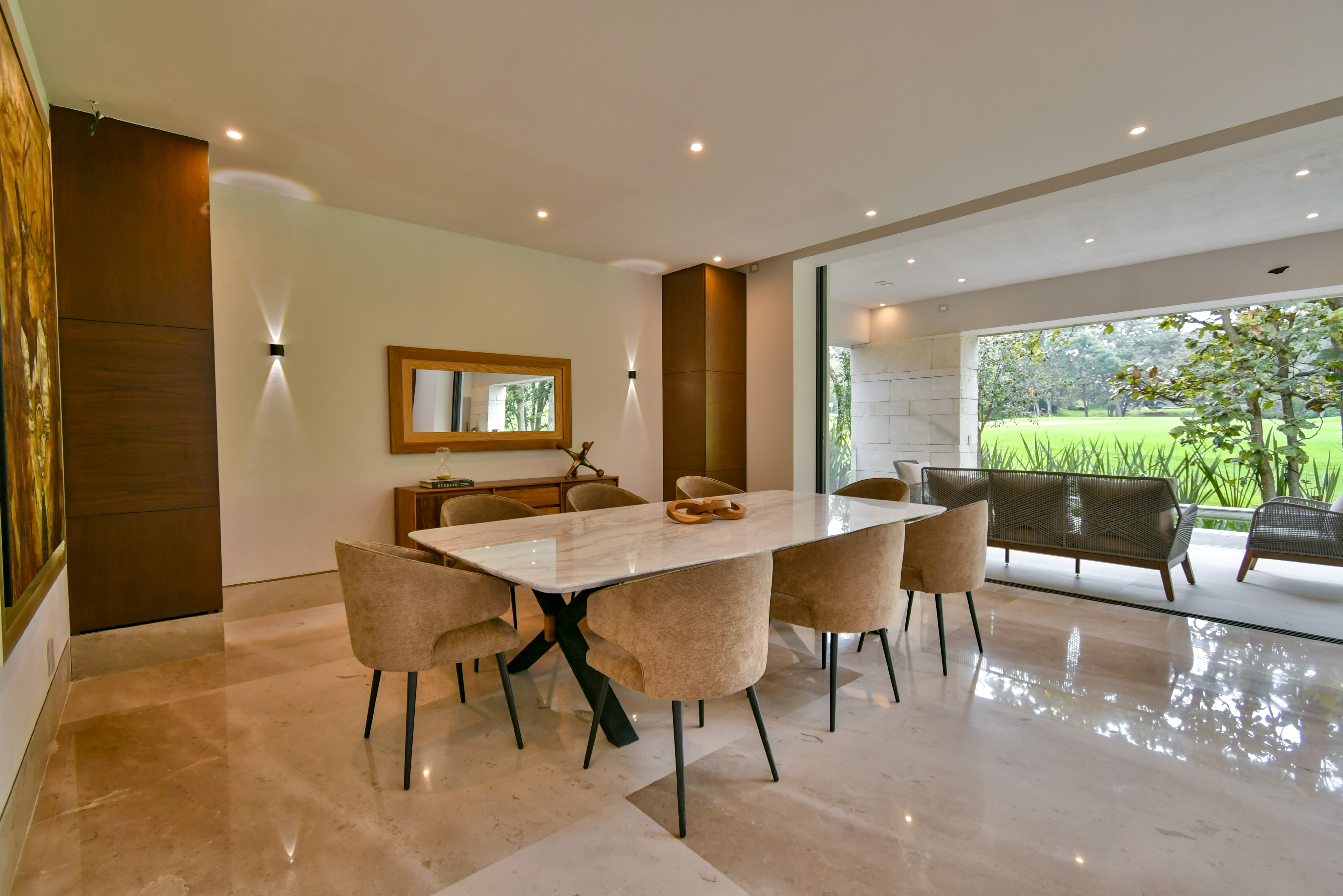  Residencia de Autor en El Cielo Country Club en venta - 物件實景