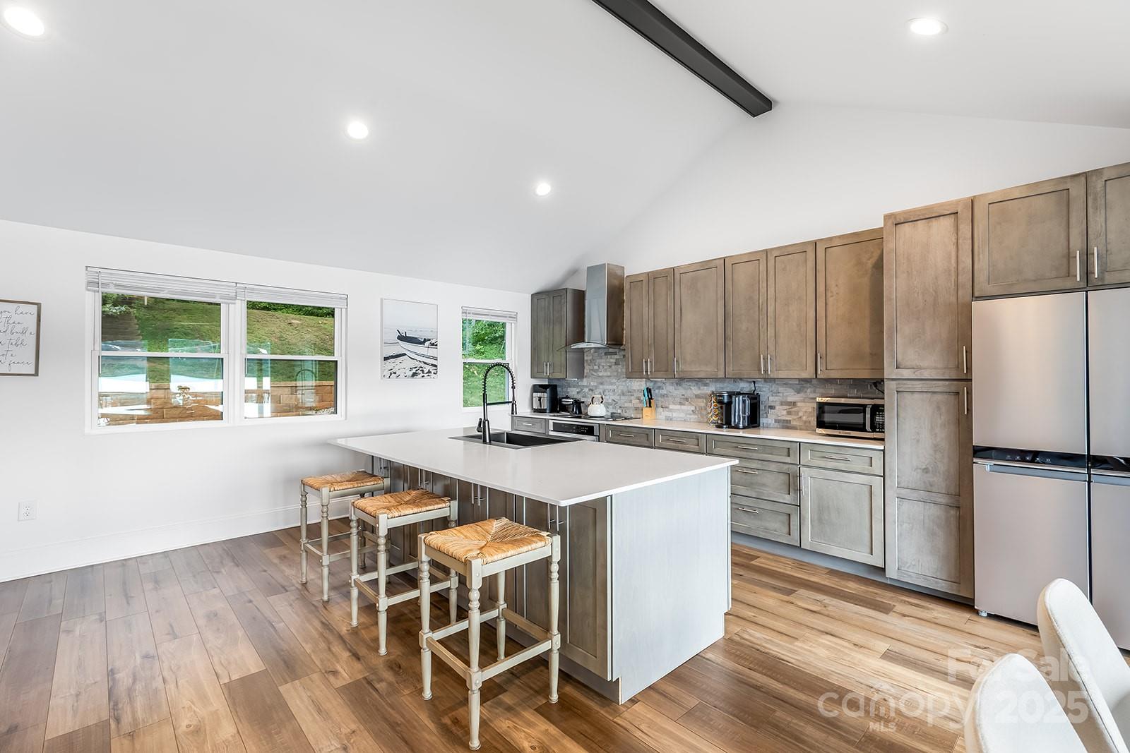 Charlotte, North Carolina, 28278, United States, 3 Bedrooms Bedrooms, ,3 BathroomsBathrooms,Residential,For Sale,1986488