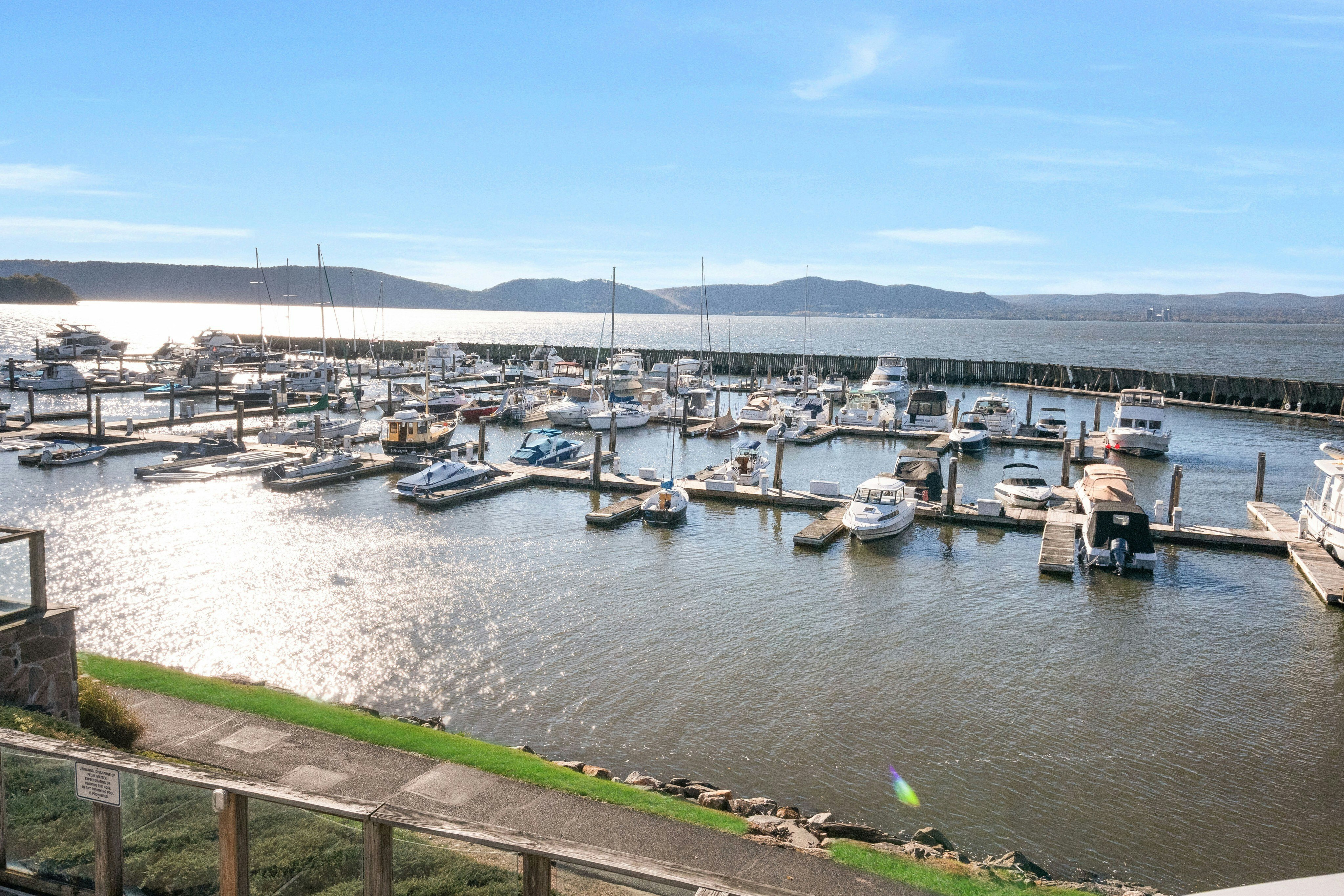  1200 Half Moon Bay Drive - 物件實景