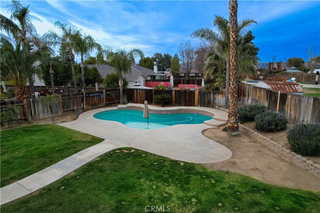 Bakersfield, California, 93312, United States, 3 Bedrooms Bedrooms, ,2 BathroomsBathrooms,Residential,For Sale,1915632