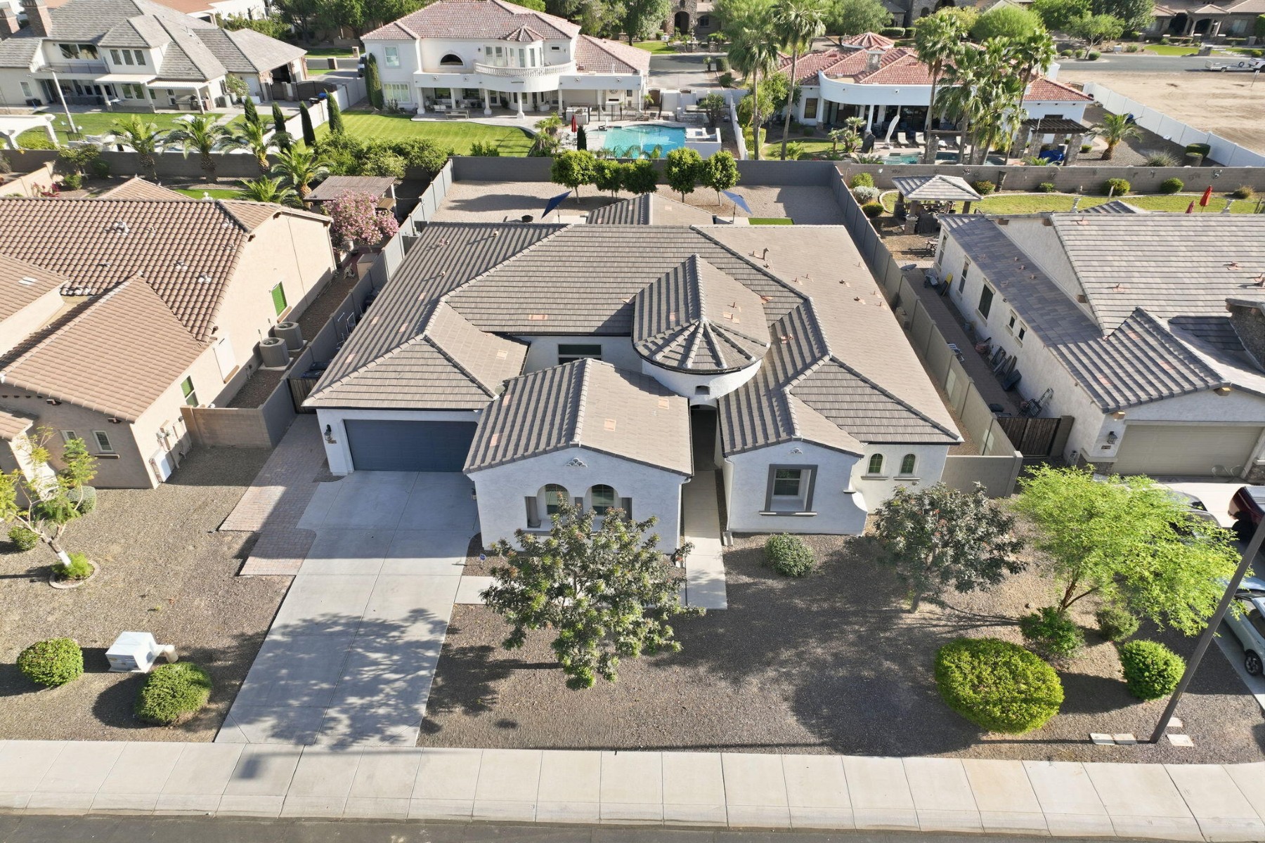  2997 E Wildhorse Drive  Gilbert, AZ - 物件實景