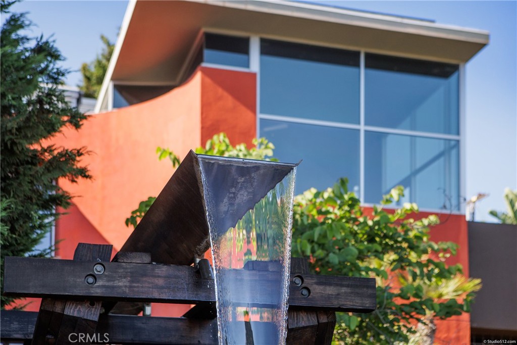 Escondido, California, 92025, United States, 4 Bedrooms Bedrooms, ,3 BathroomsBathrooms,Residential,For Sale,1994809