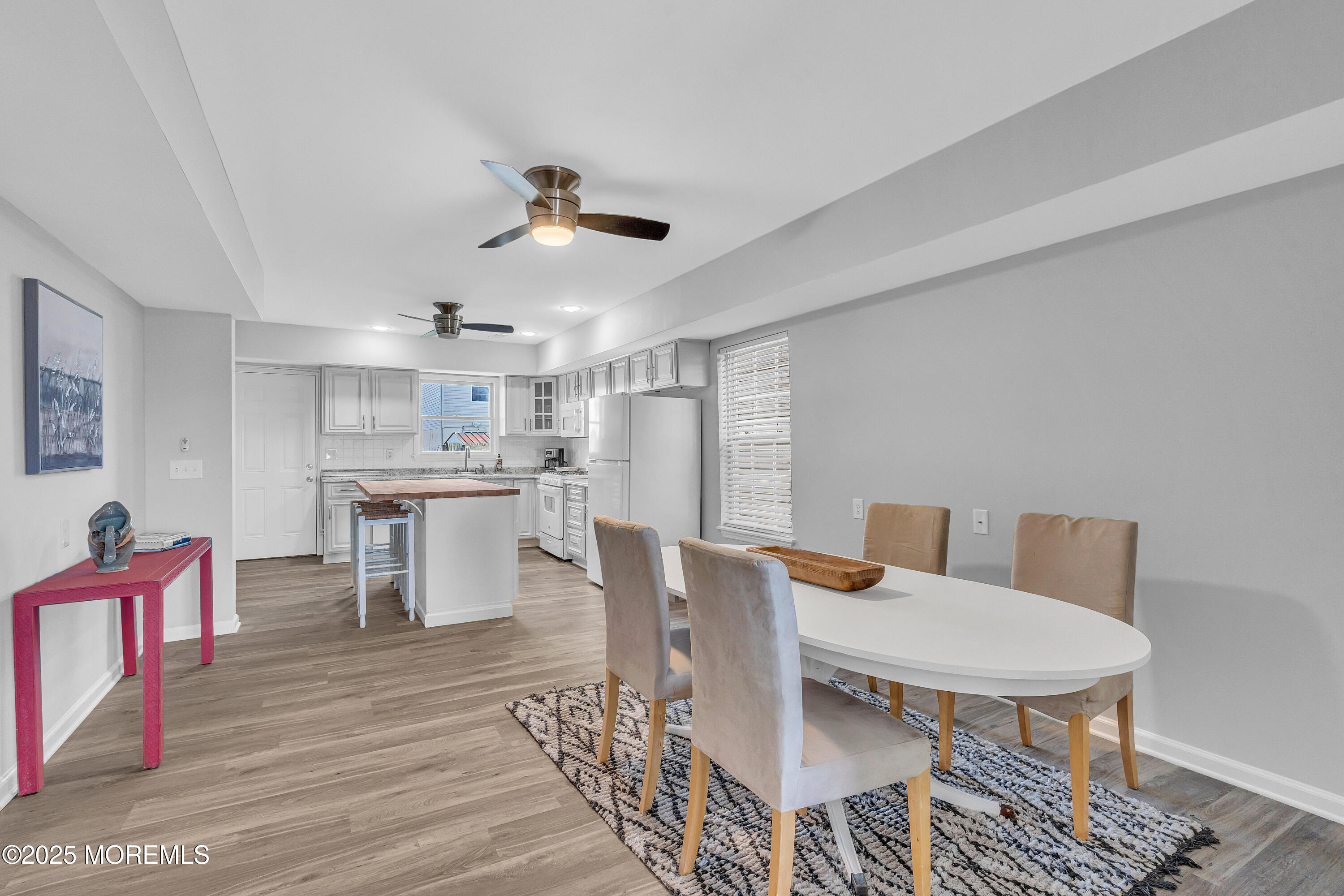 Keansburg, New Jersey, 07734, United States, 4 Bedrooms Bedrooms, ,4 BathroomsBathrooms,Residential,For Sale,1942734