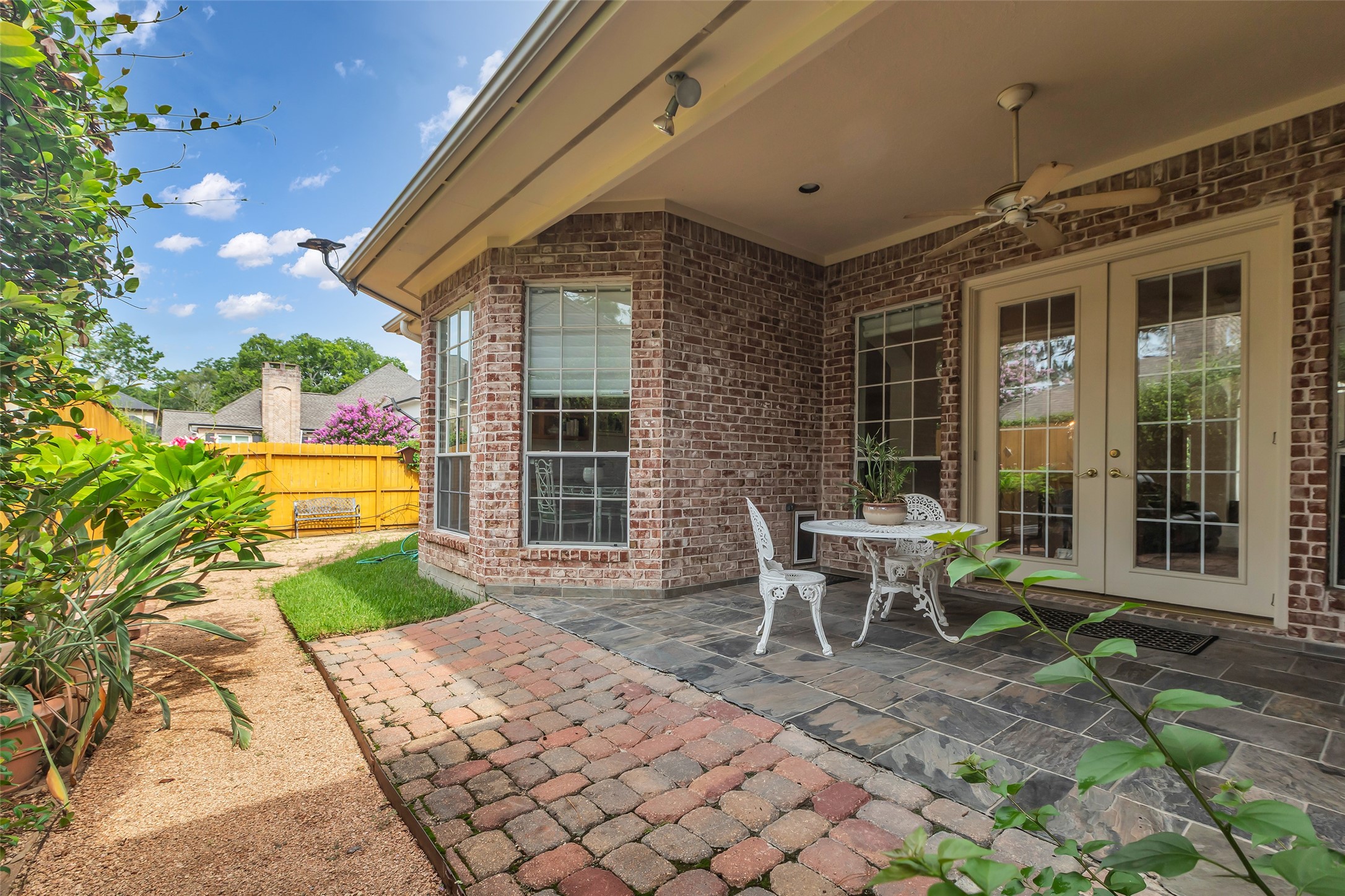 Houston, Texas, 77077, United States, 3 Bedrooms Bedrooms, ,3 BathroomsBathrooms,Residential,For Sale,1883260