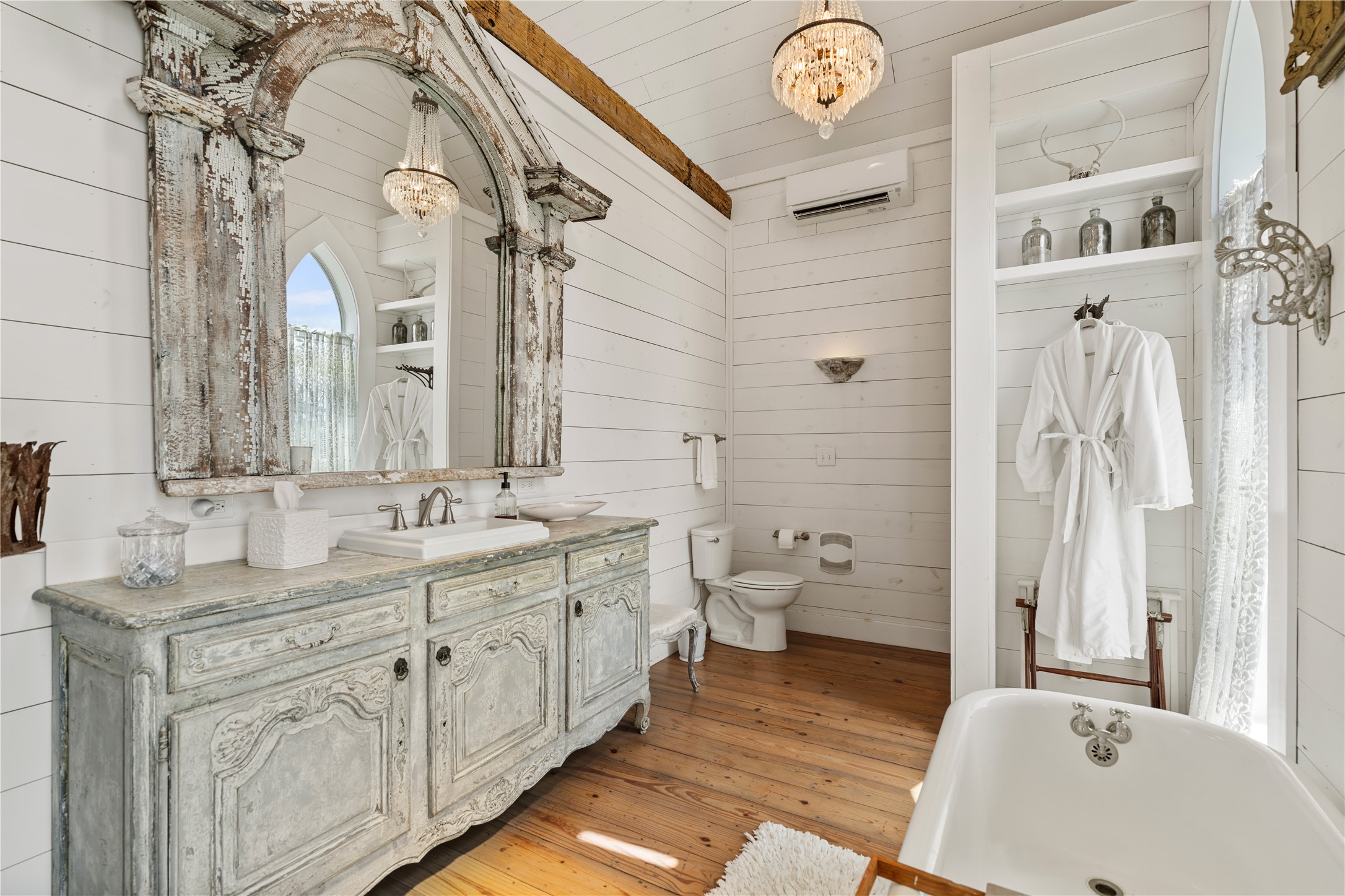  5025 Wickel Road - 物件實景