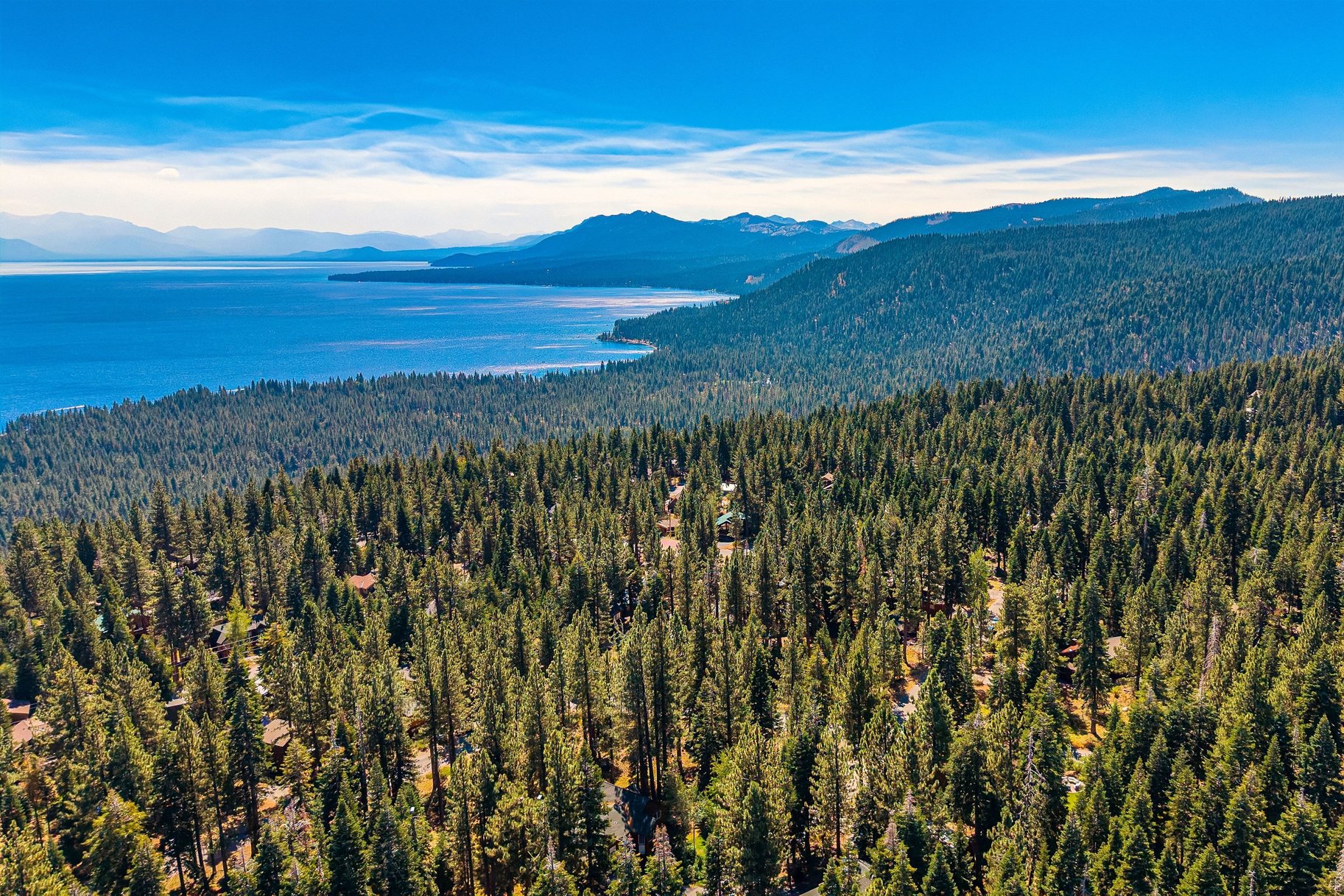  4 Bedroom Talmont Home Near Ski Areas & Private Beach at Lake Tahoe - 物件實景