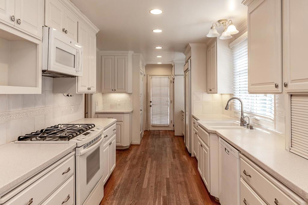 San Jose, California, 95125, United States, 3 Bedrooms Bedrooms, ,2 BathroomsBathrooms,Residential,For Sale,1825152