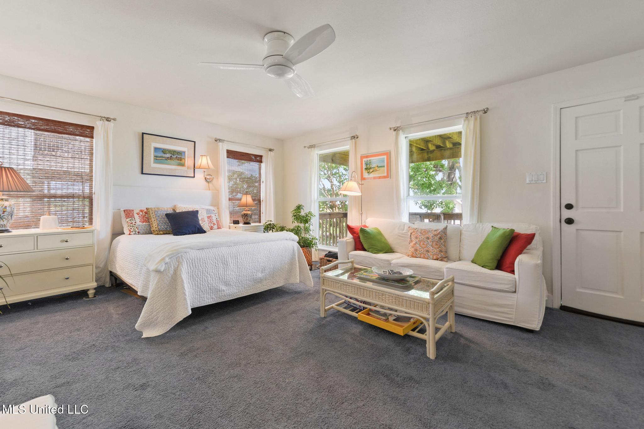Bay Saint Louis, Mississippi, 39520, United States, 2 Bedrooms Bedrooms, ,2 BathroomsBathrooms,Residential,For Sale,1913082