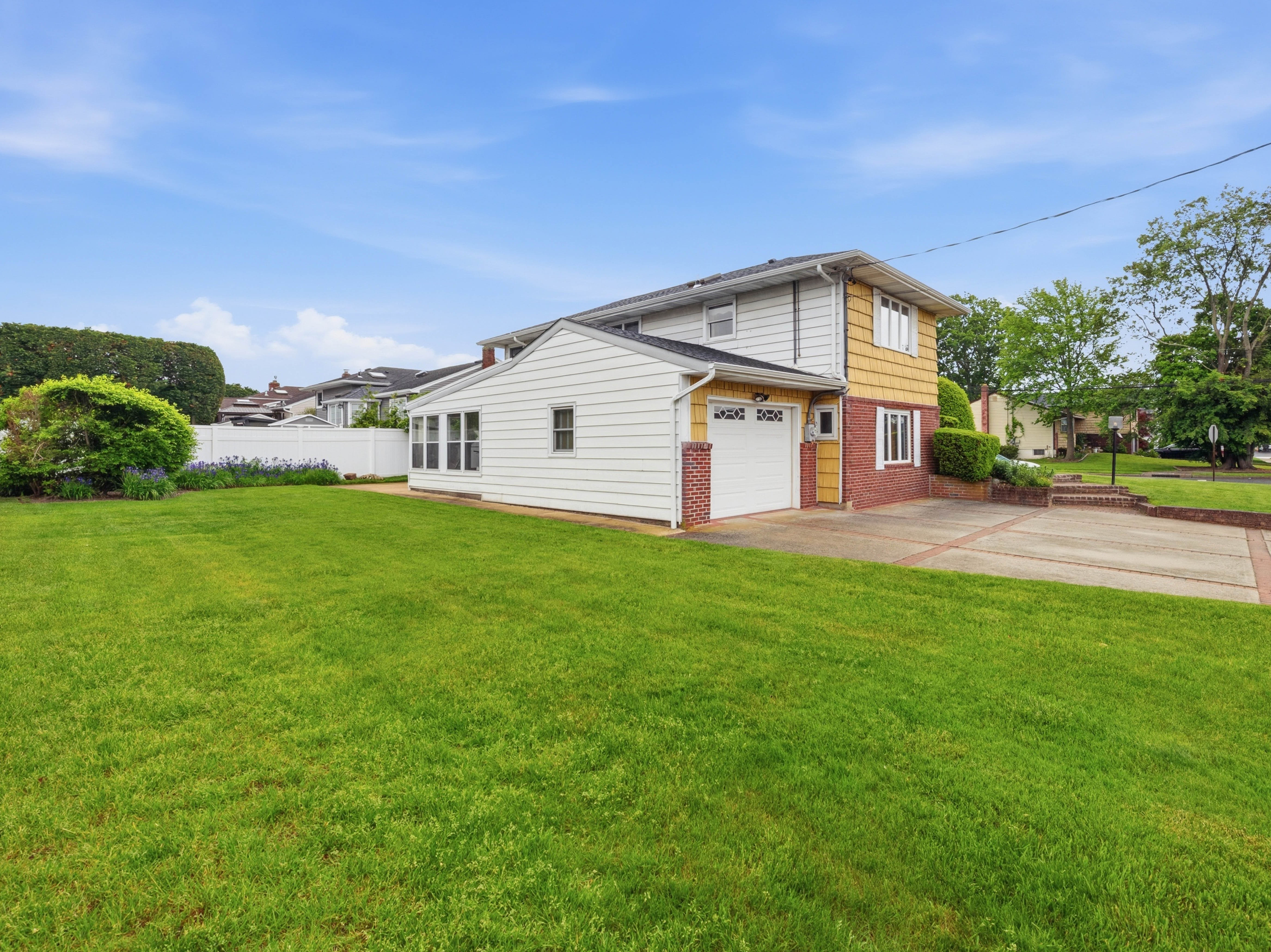  70 Polo Road, Massapequa, NY 11758 - 物件實景