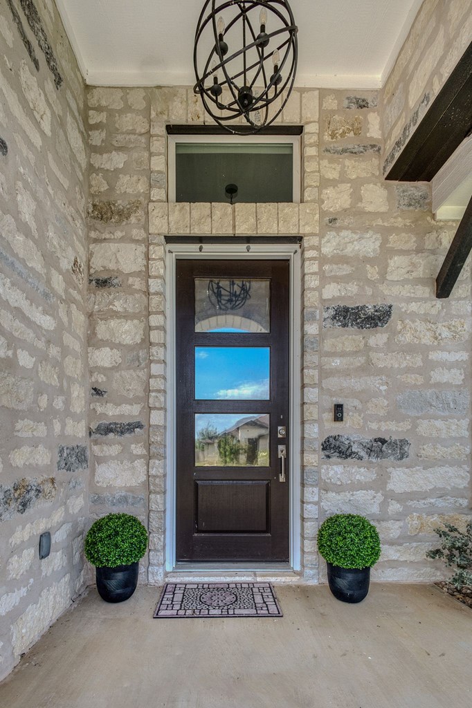 Fredericksburg, Texas, 78624, United States, 3 Bedrooms Bedrooms, ,2 BathroomsBathrooms,Residential,For Sale,1944854
