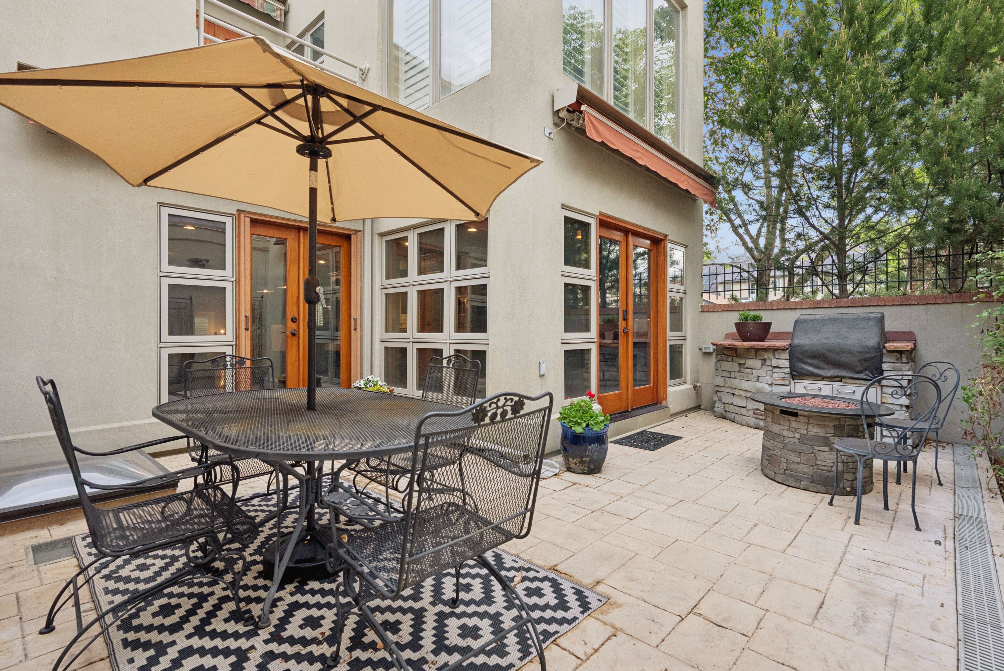  Beautifully Updated Townhouse In The Heart Of Cherry Creek North - 物件實景