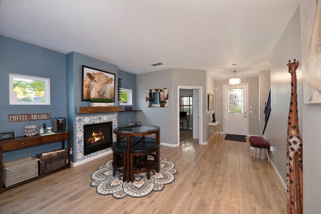 Sacramento, California, 95818, United States, 3 Bedrooms Bedrooms, ,3 BathroomsBathrooms,Residential,For Sale,1954862