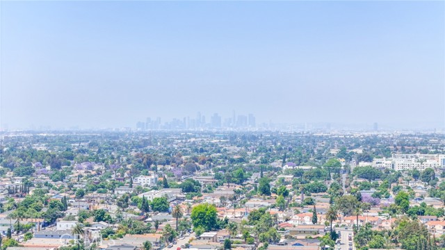 Los Angeles, California, 90059, United States, 2 Bedrooms Bedrooms, ,1 BathroomBathrooms,Residential,For Sale,1942997