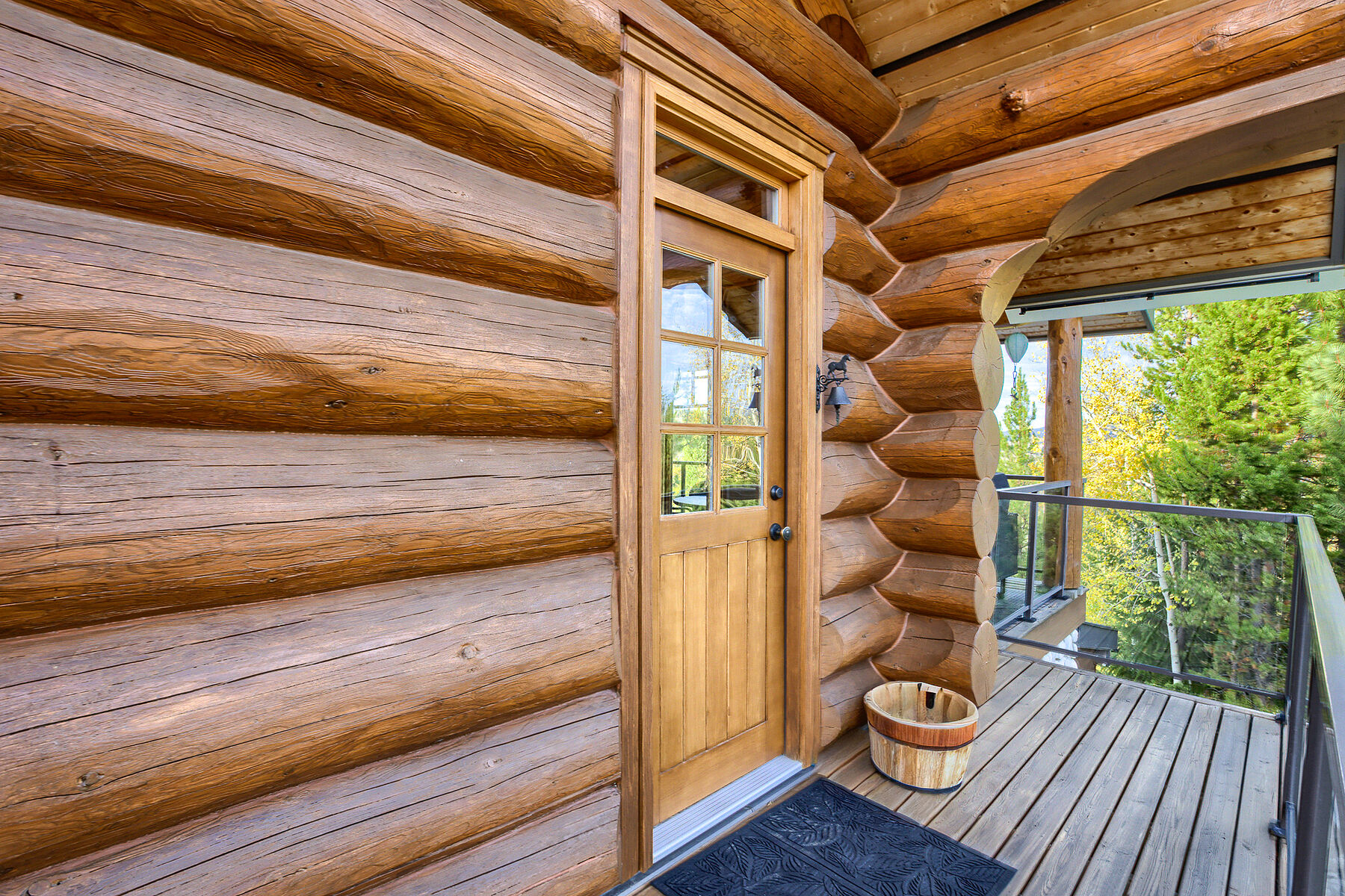  Custom Log Home - 物件實景