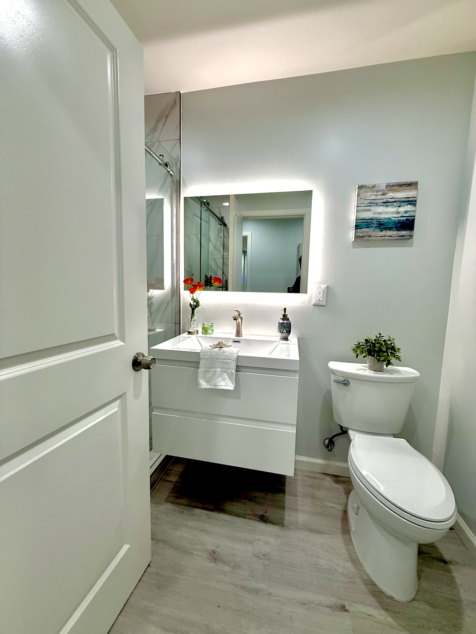 Los Alamitos, California, 90720, United States, 5 Bedrooms Bedrooms, ,4 BathroomsBathrooms,Residential,For Sale,1895084