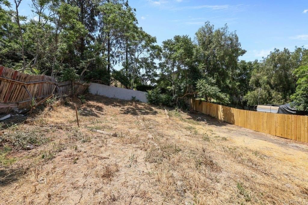 Santee, California, 92071, United States, 3 Bedrooms Bedrooms, ,2 BathroomsBathrooms,Residential,For Sale,1925714