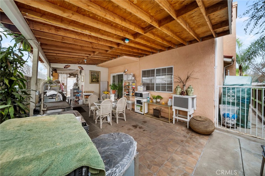 Los Angeles, California, 90041, United States, ,Residential,For Sale,2013561