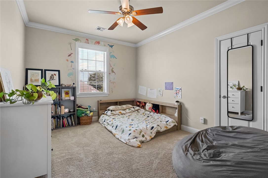 Rogers, Arkansas, 72758, United States, 5 Bedrooms Bedrooms, ,4 BathroomsBathrooms,Residential,For Sale,1882904