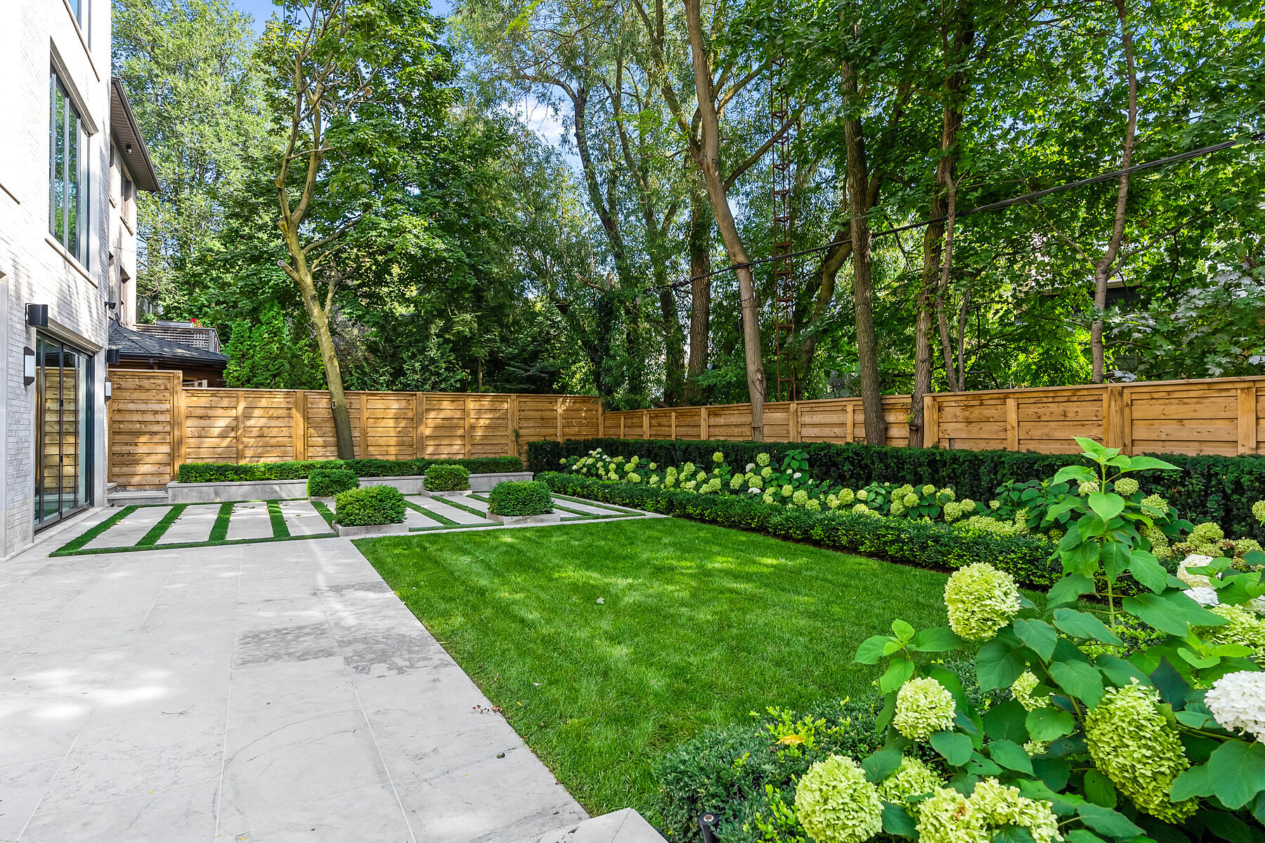  Luxury Living in Forest Hill - 物件實景