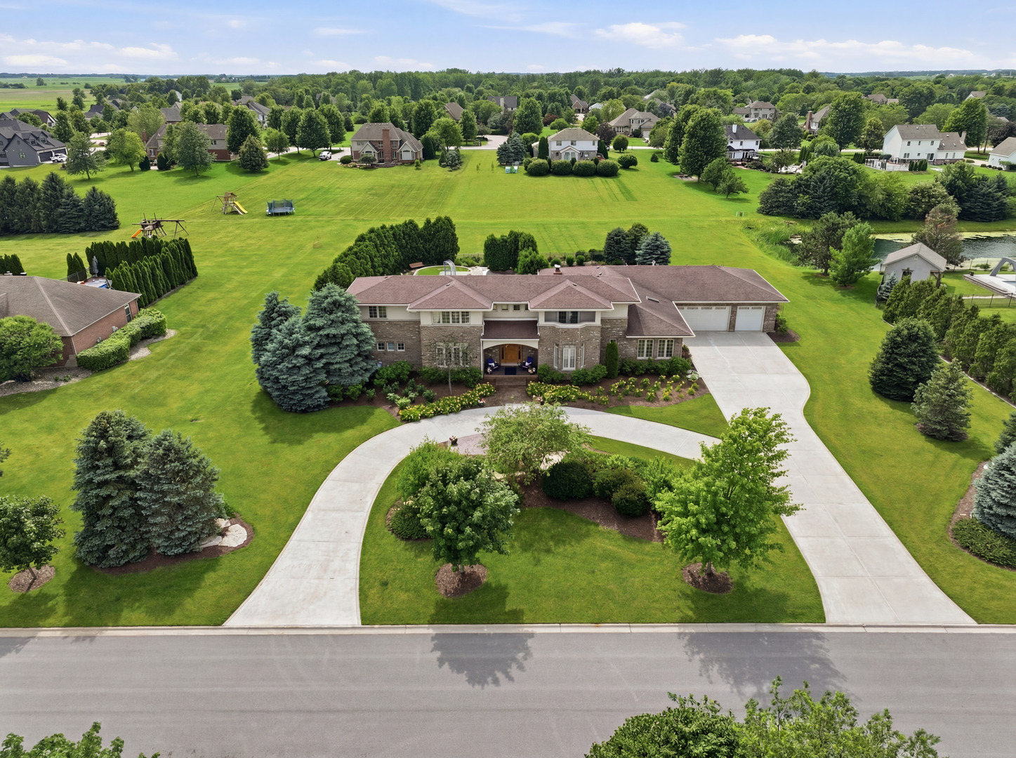 Old Farm Rd, Manhattan, IL 60442