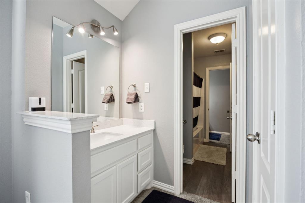 Rockwall, Texas, 75087, United States, 5 Bedrooms Bedrooms, ,4 BathroomsBathrooms,Residential,For Sale,1924975