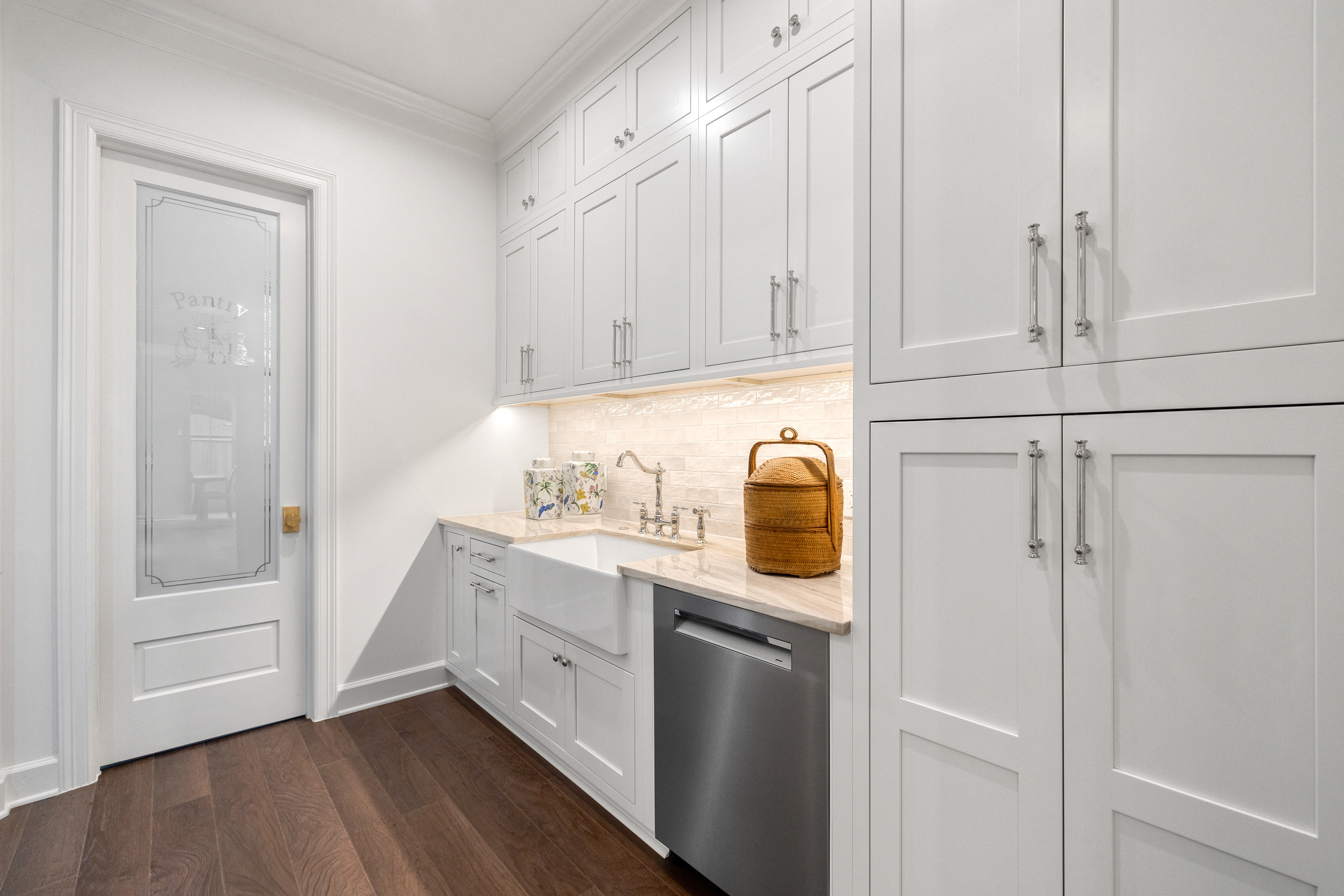  Modern Elegance in Alamo Heights - 物件實景