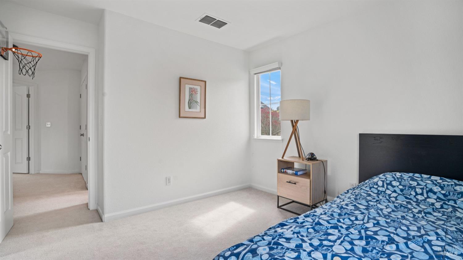 Petaluma, California, 94952, United States, 4 Bedrooms Bedrooms, ,3 BathroomsBathrooms,Residential,For Sale,1745107