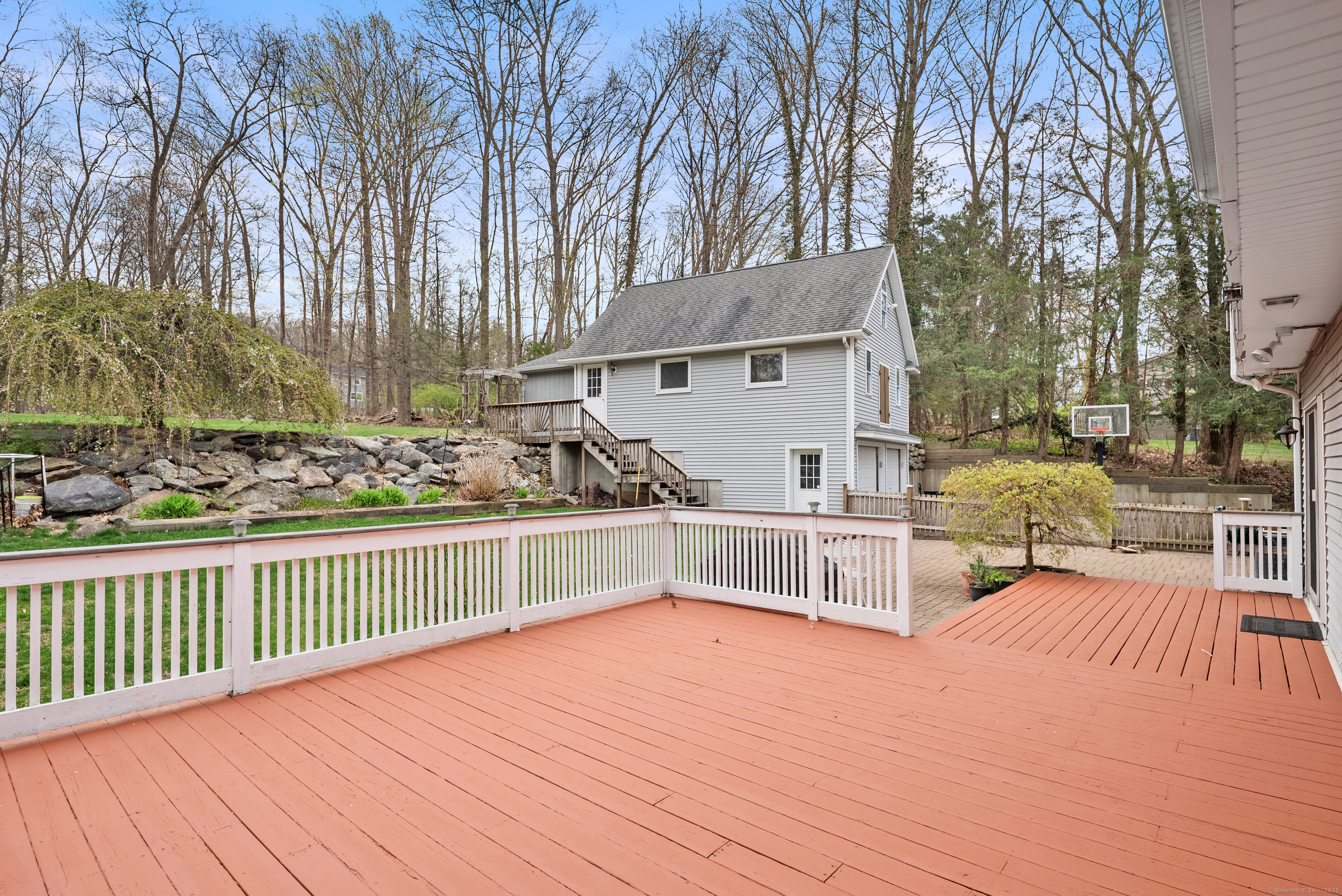 Somers, Connecticut, 06071, United States, 4 Bedrooms Bedrooms, ,4 BathroomsBathrooms,Residential,For Sale,1927442