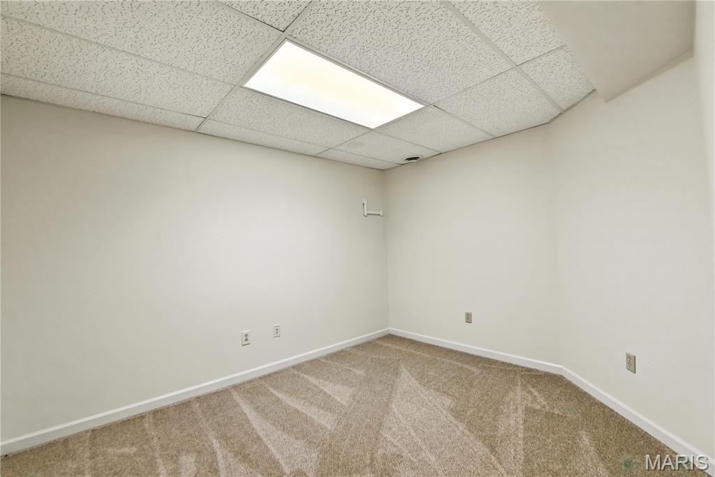 Maryland Heights, Missouri, 63043, United States, 3 Bedrooms Bedrooms, ,4 BathroomsBathrooms,Residential,For Sale,1892007