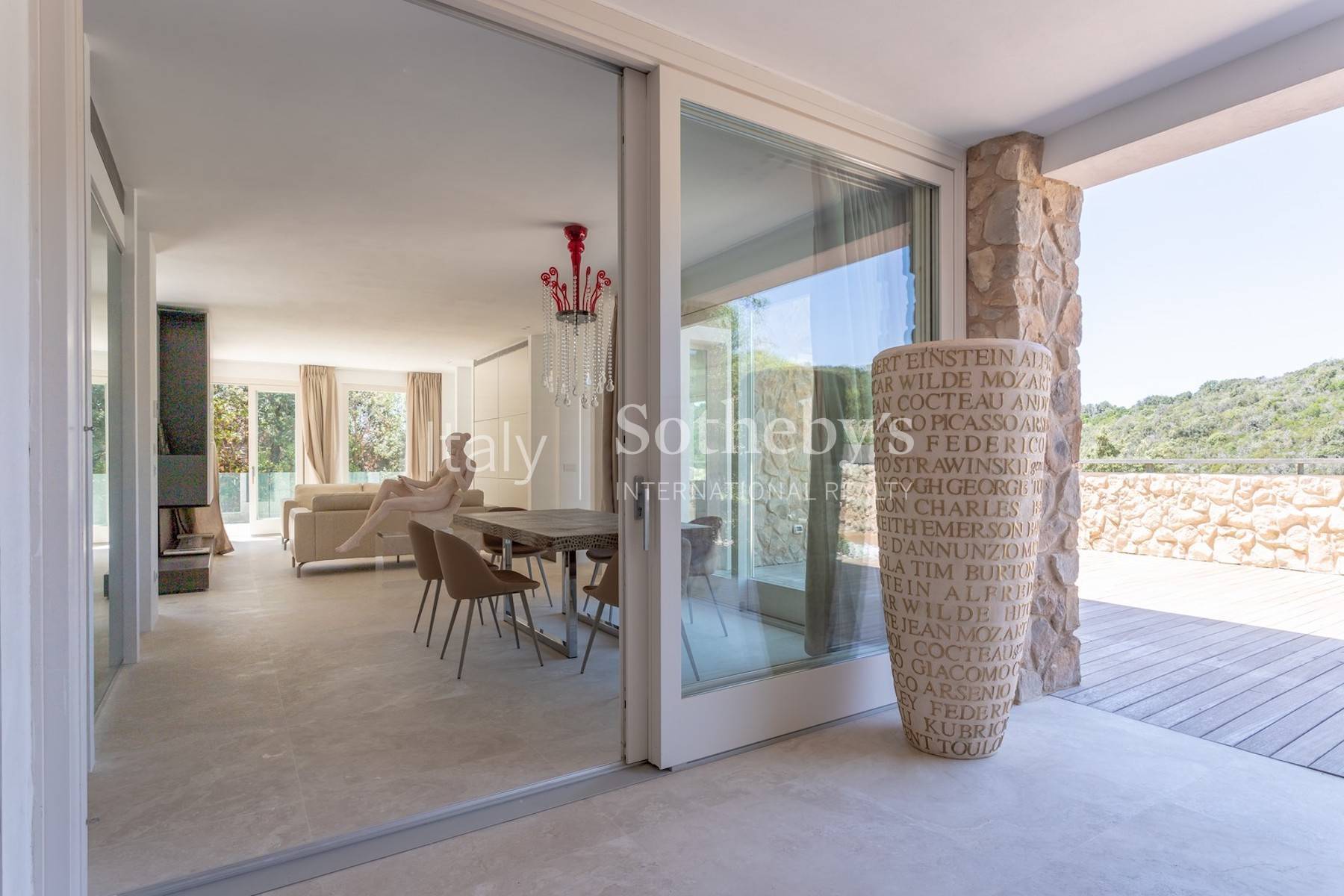  Stunning contemporary-style villa with sea view - 物件實景