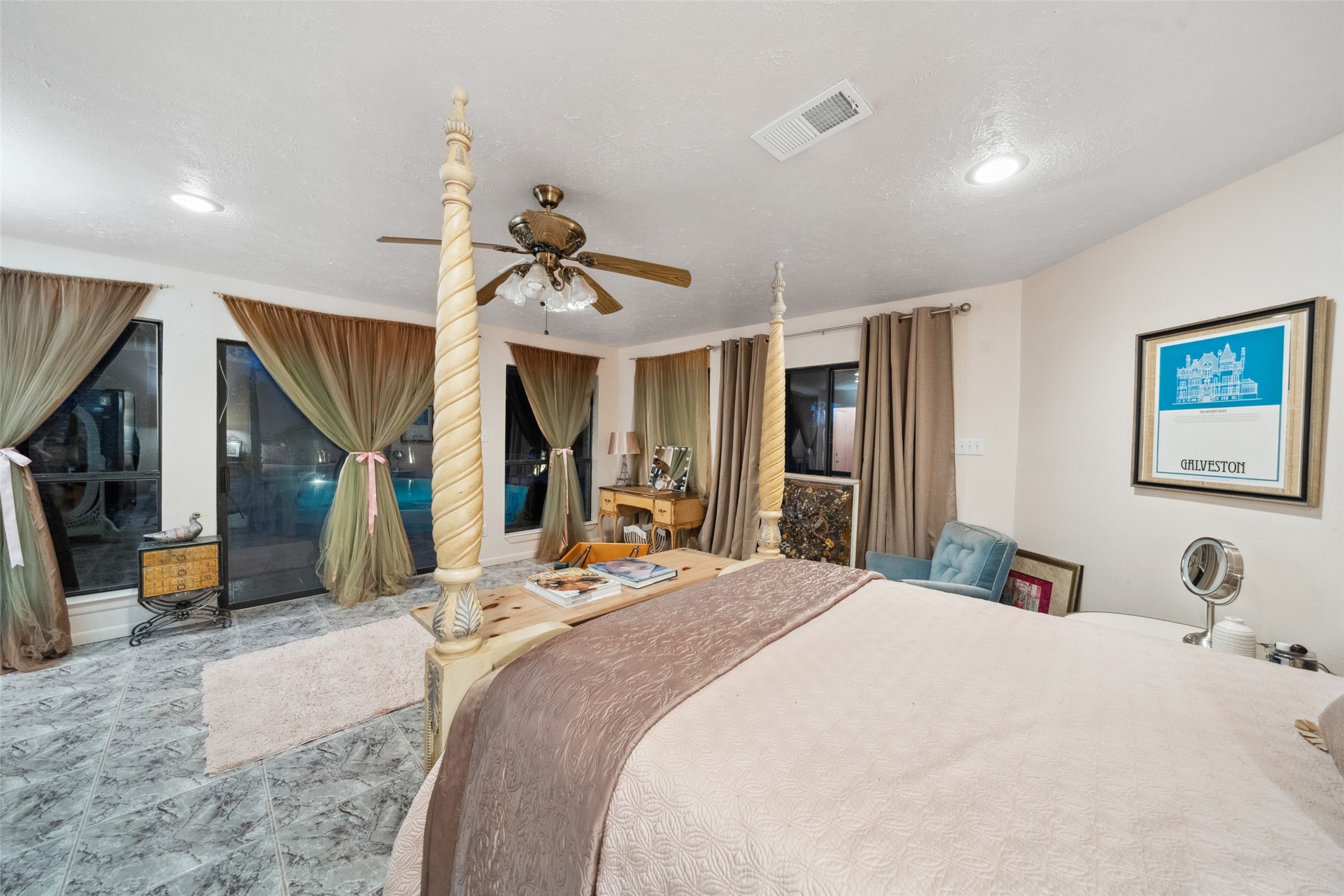  16310 Brook Forest Drive - 物件實景